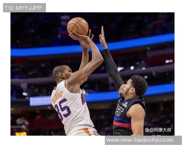 布克生涯出战684场比赛超越凯文约翰逊成太阳队历史第五 布克生涯出战684场比赛超越凯文约翰逊成太阳队历史第五