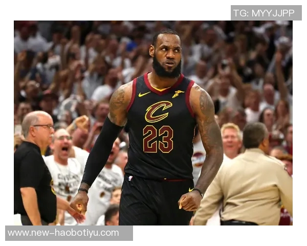 余华谈詹姆斯:从小皇帝加盟骑士起我便成为他的忠实粉丝 余华谈詹姆斯:从小皇帝加盟骑士起我便成为他的忠实粉丝